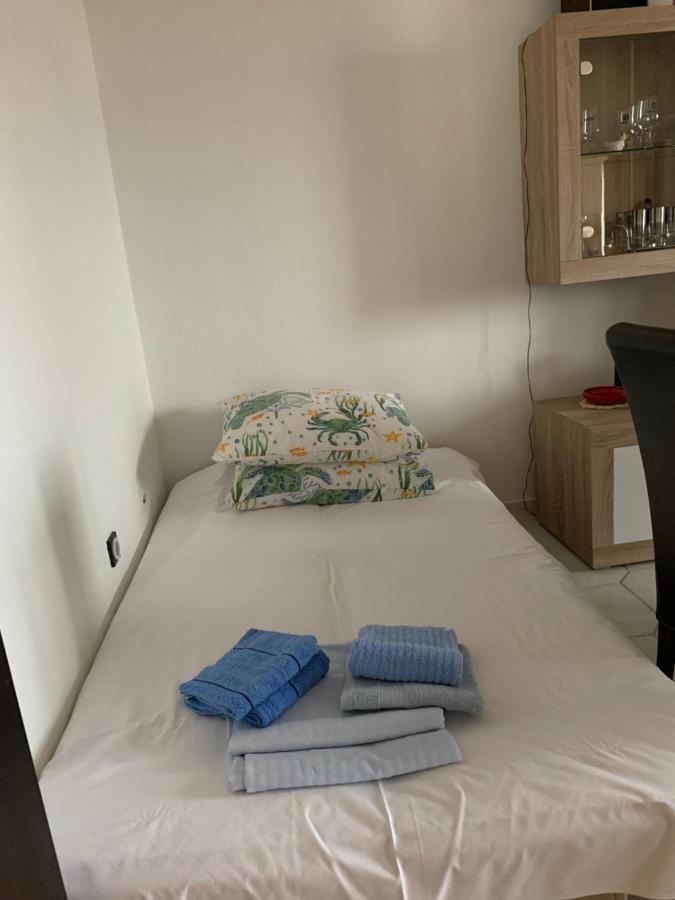 Apartment Durdica พิสัก ภายนอก รูปภาพ