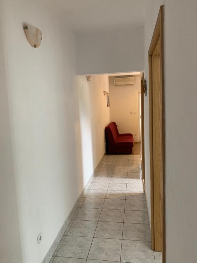 Apartment Durdica พิสัก ภายนอก รูปภาพ