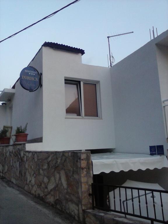 Apartment Durdica พิสัก ภายนอก รูปภาพ